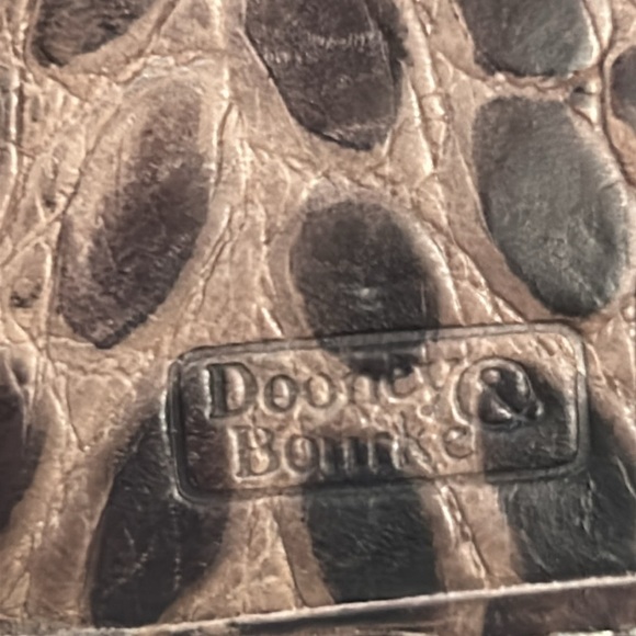 Dooney & Bourke Vintage crocodile leather print large brown bifold wallet - Picture 9 of 16